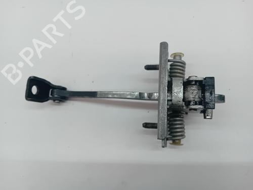 Dobradiça/Esticador de porta Dobradiça/Esticador de porta PEUGEOT 5008 (0U_, 0E_) 2.0 HDi 150 / BlueHDi 150 (150 hp) 35805844 35805844
