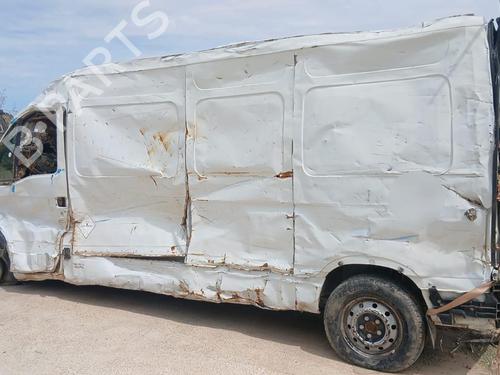 Brukte deler til NISSAN INTERSTAR Van (X70) 4820461
