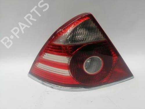 Feu arrière gauche FORD MONDEO III (B5Y) [2000-2007]  28164472