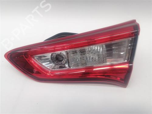 Used Right tailgate light Right tailgate light TOYOTA YARIS (_P13_) 1.5 Hybrid (NHP130_, NHP130) (101 hp) 27459848 27459848