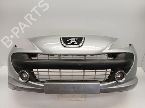 Used Front bumper Front bumper 37032496 37032496