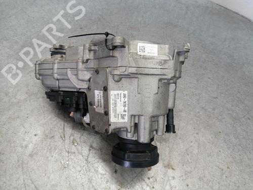 transfer-box-land-rover-range-rover-velar-l560-2017-36302263 main image