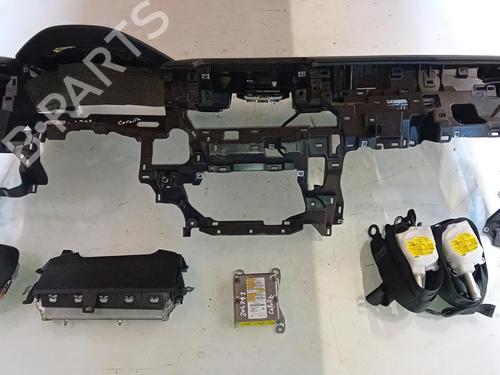 Used Airbag Kit TOYOTA COROLLA Saloon (_E21_) 1.6 VVTi (ZRE210) (122 hp) 30849773