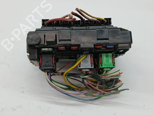 Fuse box CITROËN C5 I (DC_) 2.0 HDi (DCRHZB, DCRHZE) | BP37182348E1 - Image 4