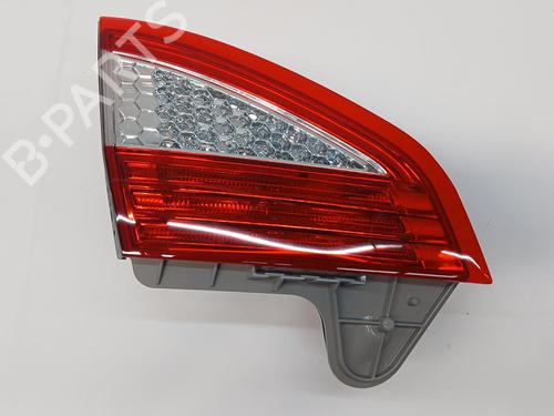 Used Left tailgate light Left tailgate light 37181823 37181823