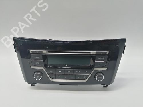 Used Radio NISSAN QASHQAI II SUV (J11, J11_) 1.5 dCi (110 hp) 17589049