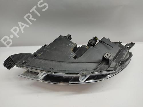 Right headlight PEUGEOT 2008 I (CU_) | BP30621615C29