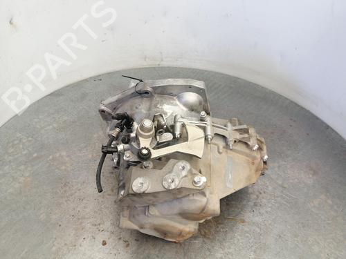 Getriebe für SAAB 9-3 Estate (E50) 1.9 TiD (120 hp) 32865596