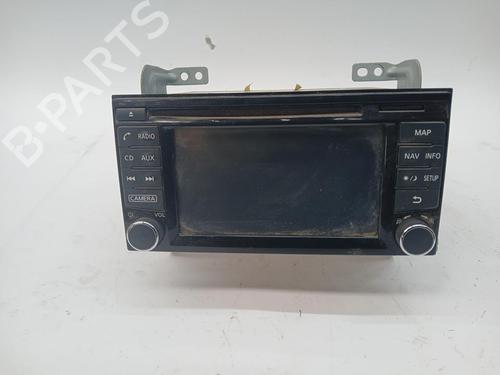 radio-nissan-juke-f15-2010-2011-2012-2013-2014-2015-2016-2017-2018-2019-37182091 main image