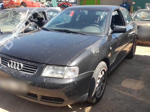 Blinklys foran høyre AUDI A3 (8L1) 1.9 TDI | BP25467723C33 
