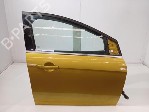 right-front-door-ford-focus-iii-2010-2011-2012-2013-2014-2015-2016-2017-2018-2019-2020-34274361 main image