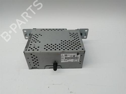 auto-radio-ford-kuga-iii-dfk-2019-34168434 main image