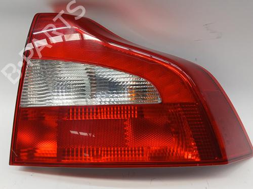 Used Right taillight Right taillight 37032760 37032760