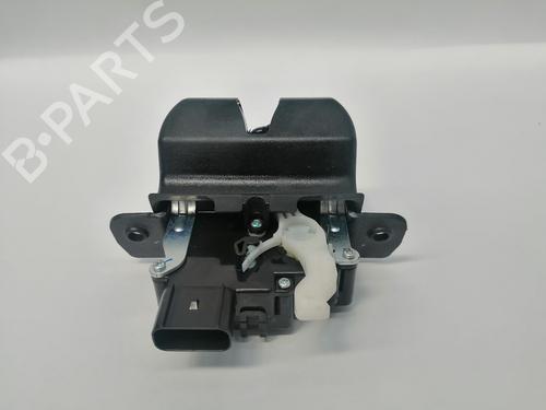 Used Tailgate lock KIA SPORTAGE IV (QL, QLE) 1.7 CRDi (116 hp) 17717657