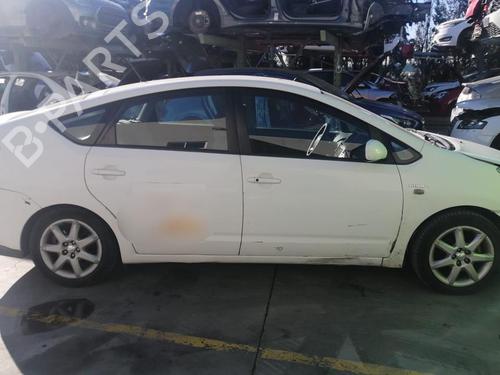 Left headlight TOYOTA PRIUS Liftback (_W2_) 1.5 Hybrid (NHW20_, NHW20R) | BP31608351C28 