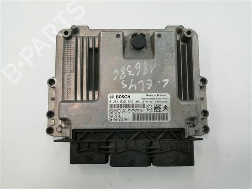 Used Engine control unit (ECU) Engine control unit (ECU) 17151418 17151418