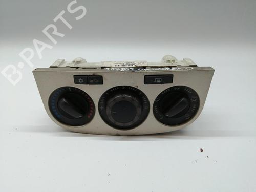 Used Climate control Climate control OPEL CORSA D (S07) 1.2 (L08, L68) (80 hp) 33440502 33440502