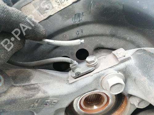 Left front steering knuckle TOYOTA AURIS (_E15_) 1.4 D-4D (NDE150_, NDE150R) | BP16919047M25 