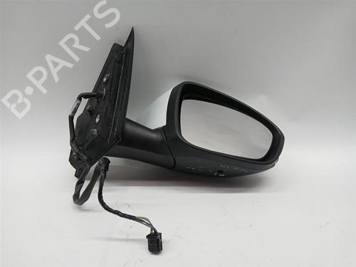 Used Right mirror Right mirror 37032401 37032401
