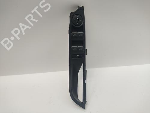 Used Left front window switch FORD FOCUS III [2010-2020]  28169416