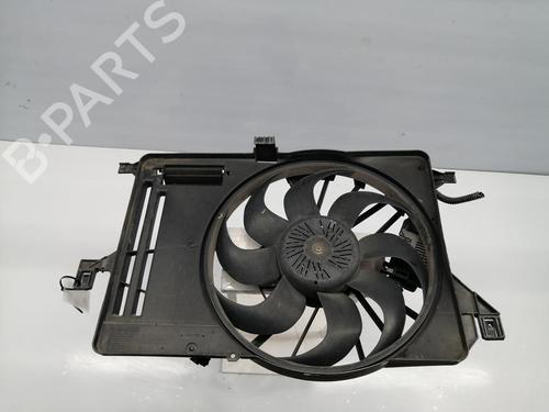 radiator-fan-ford-focus-iii-2010-2011-2012-2013-2014-2015-2016-2017-2018-2019-2020-31803494 main image