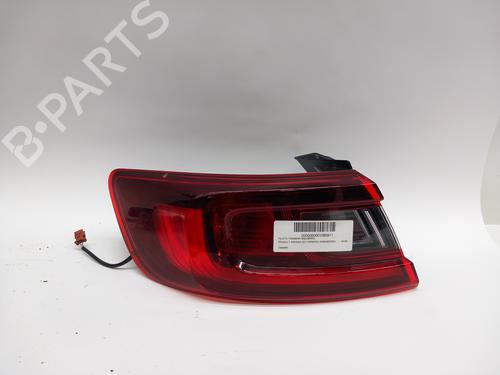 Used Left taillight RENAULT ARKANA I (LCM_, LDN_) [2019-2025]  28117019