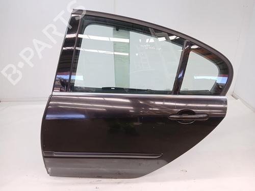 Used Left rear door Left rear door RENAULT LAGUNA III (BT0/1) 2.0 dCi (BT01, BT08, BT09, BT0E, BT0K, BT12, BT1C, BT1D,... (150 hp) 35805900 35805900