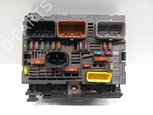Used Fuse box Fuse box 38544505 38544505