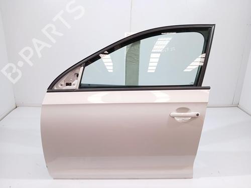 Used Left front door SKODA RAPID (NH3, NK3, NK6) 1.6 TDI (105 hp) 31696174