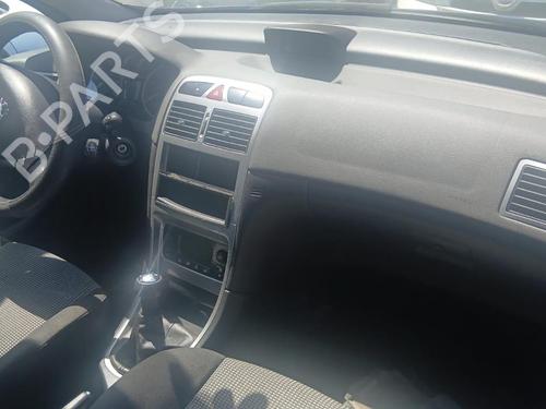 Headlight switch PEUGEOT 307 (3A/C) 1.6 HDi | BP37429518I24 - Image 9