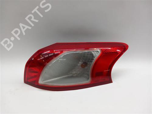 right-taillight-mitsubishi-lancer-viii-sportback-cx_a-2007-24495482 main image