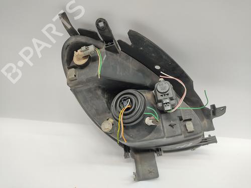 Left headlight CITROËN XSARA PICASSO (N68) 2.0 HDi | BP25468830C28 