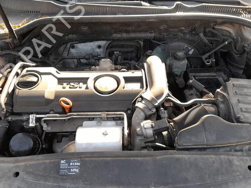 Left front window motor VW GOLF VI (5K1)  | BP27244521E21