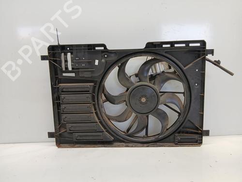 Used Radiator fan Radiator fan 36781418 36781418
