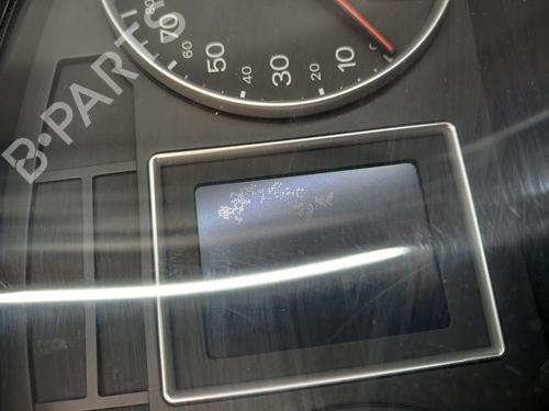 Cockpit AUDI A4 B6 (8E2) 2.5 TDI quattro | BP29635921C47 