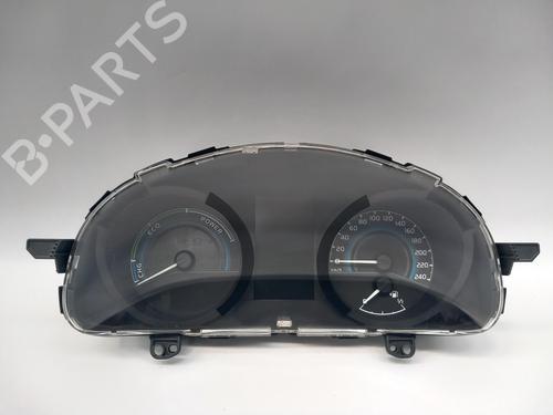 Used Instrument cluster TOYOTA AURIS Estate (_E18_) 1.8 Hybrid (ZWE186_, ZWE186R, ZWE186H) (136 hp) 18295111