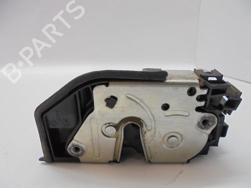 Used Front right lock BMW X3 (E83) 2.0 d (150 hp) 8368591