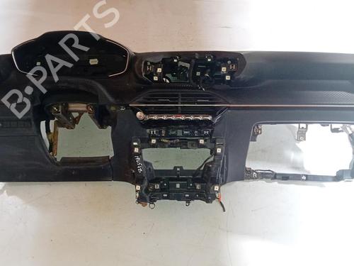 Used Dashboard Dashboard PEUGEOT 208 II (UB_, UP_, UW_, UJ_) [2019-2026] 36275986 36275986