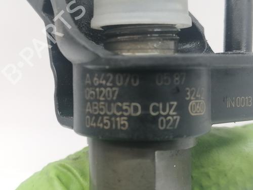 Injector MERCEDES-BENZ C-CLASS (W202) | BP28670296M100