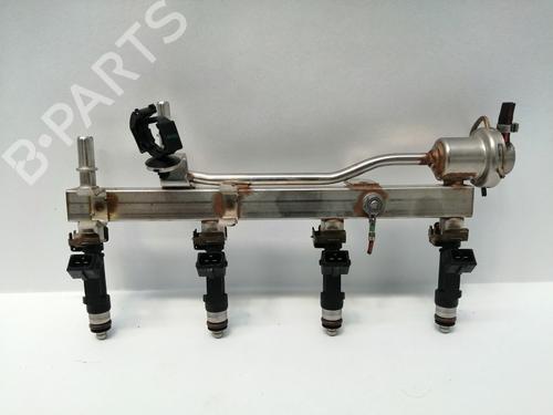 Used Injection rail OPEL MERIVA B MPV (S10) 1.4 (75) (140 hp) 13537891