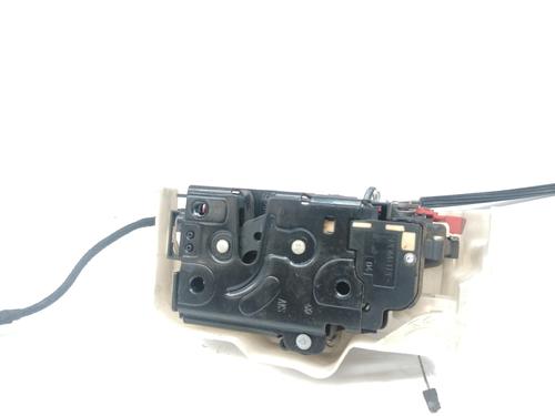 Front right lock VW TOURAN (1T3) 1.4 TSI | BP20134054C97 