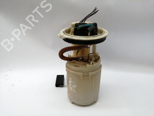 Used Fuel pump VW GOLF V (1K1) [2003-2010]  17052825