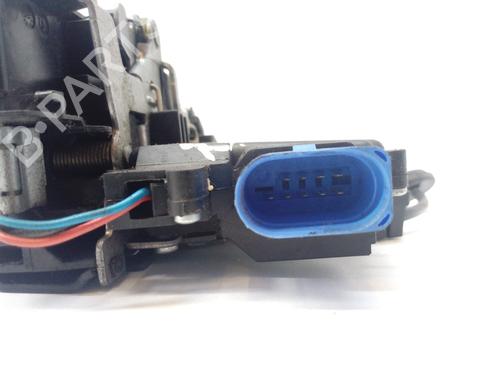 Front right lock VW GOLF V (1K1) 1.4 TSI | BP9977817C97 