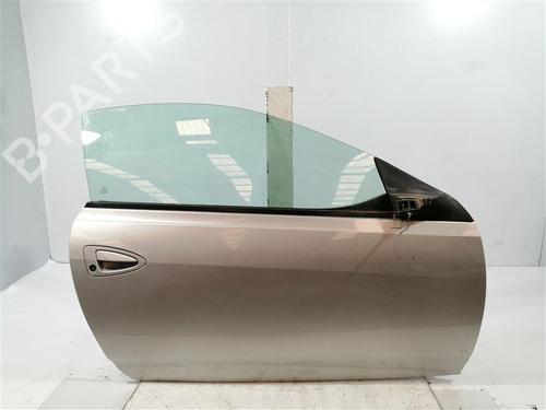 Used Right front door Right front door 13488782 13488782