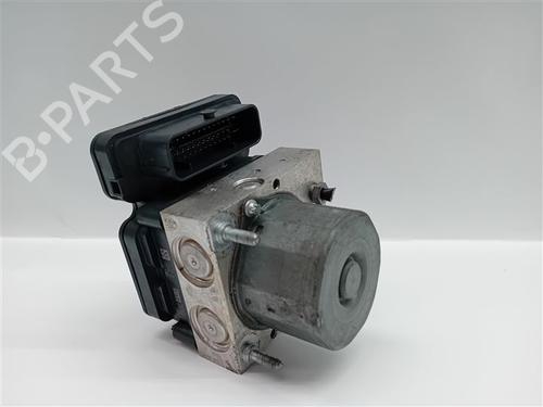 Used Control unit Control unit MERCEDES-BENZ GLA-CLASS (X156) GLA 200 CDI / d (156.908) (136 hp) 18838893 18838893