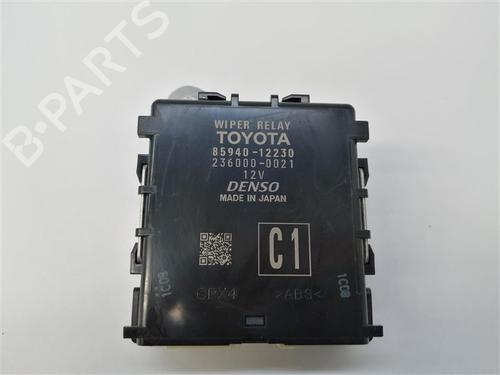 Used Electronic module Electronic module TOYOTA COROLLA Hatchback (_E21_, _EA1_, _EH1_) 1.8 Hybrid (ZWE211, ZWE219) (122 hp) 17666292 17666292