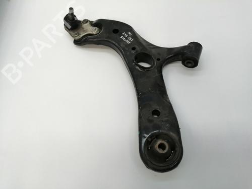 Left front suspension arm TOYOTA AURIS (_E15_) 1.8 Hybrid (ZWE150_) (136 hp) 16819858