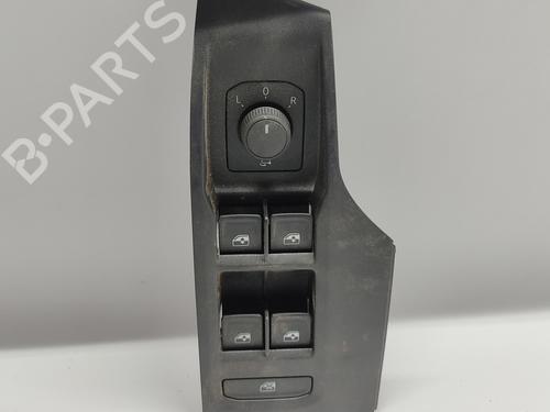 Used Left front window switch SEAT ARONA (KJ7, KJP) 1.0 TSI (110 hp) 28425372