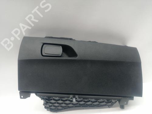 Used Glove box BMW 1 (F20) 116 d (116 hp) 18966088