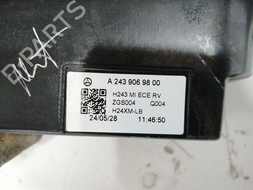 Rear center light MERCEDES-BENZ EQA (H243) EQA 250 (243.701) | BP37429145I39 - Image 2